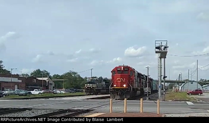 CN A408 passes NS 72M